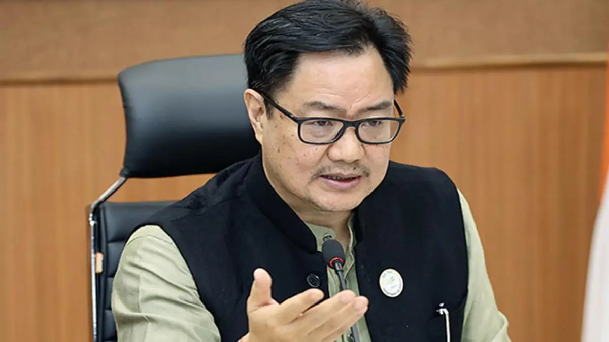 : Union Minister Kiren Rijiju on Monday hit out at Sayeda Hameed, a former Planning Commission member under the Manmohan Singh government, for supporting Bangladeshis in India, calling her remarks misleading.