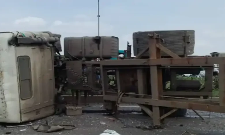A serious accident took place on the Mundra-Khedoi highway today. Three youths died on the spot after a container fell on their Activa.