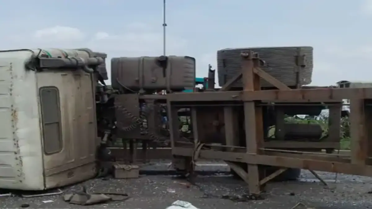 A serious accident took place on the Mundra-Khedoi highway today. Three youths died on the spot after a container fell on their Activa.