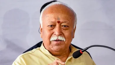 Maharashtra Police officer who was part of the state Anti-Terrorism Squad (ATS) that probed the 2008 Malegaon blast case has claimed that he was asked to arrest RSS chief Mohan Bhagwat in connection with the case.