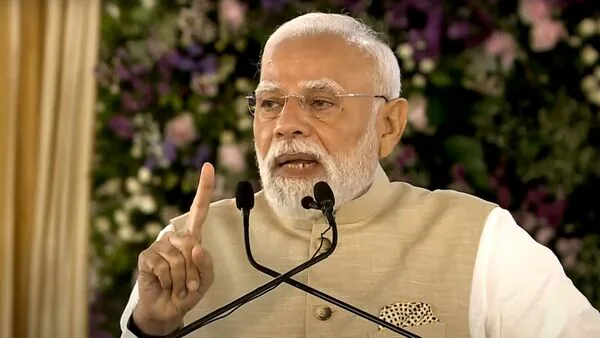 On Eve of US Tariffs, PM Modi Urges Push for Swadeshi as Maruti Suzuki Launches First EV in India