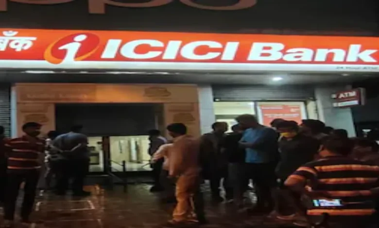 ICICI Bank Withdraws ₹50,000 Minimum Balance, Reduces Account Threshold