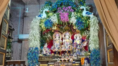 ISKCON Temple in Ahmedabad Transformed into Gokul-Vrindavan with 900 Kg Imported Flowers; Over 1.25 Lakh Devotees Attend Krishna Janmashtami Celebrations