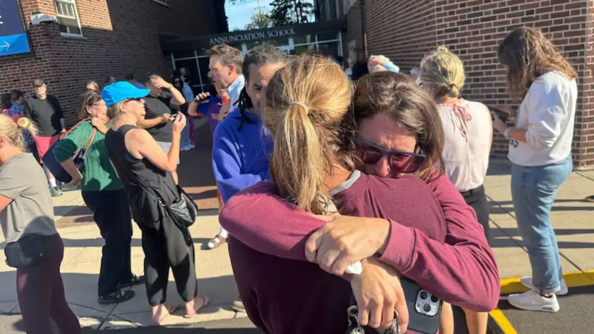 Minneapolis School Shooting Kills 3, 20 Hurt; FBI and Local Authorities Respond Amid Prayers for Victims
