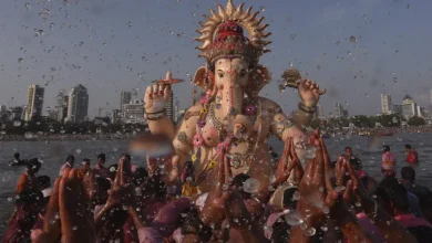 Maharashtra CM Fadnavis Chairs Key Meeting to Bolster Security for Mumbai's Ganeshotsav Festivities