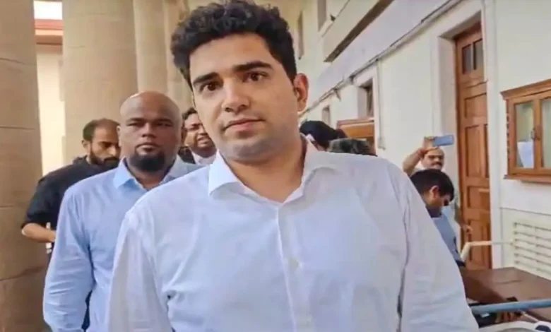 SC Raps Comedians Over ‘Insensitive’ Jokes: Samay Raina, Balraj, Vipul Goyal Among Those Asked to Apologise