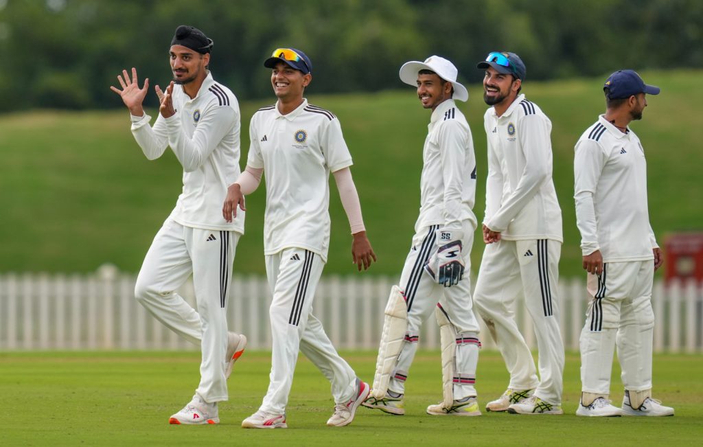 Jammu & Kashmir pacer creates history in Duleep Trophy