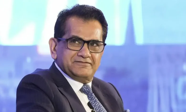Former Niti Aayog CEO Amitabh Kant on Saturday said US President Donald Trump's order imposing a USD 100,000 annual fee on H-1B visas was a loss for the US and a gain for India.