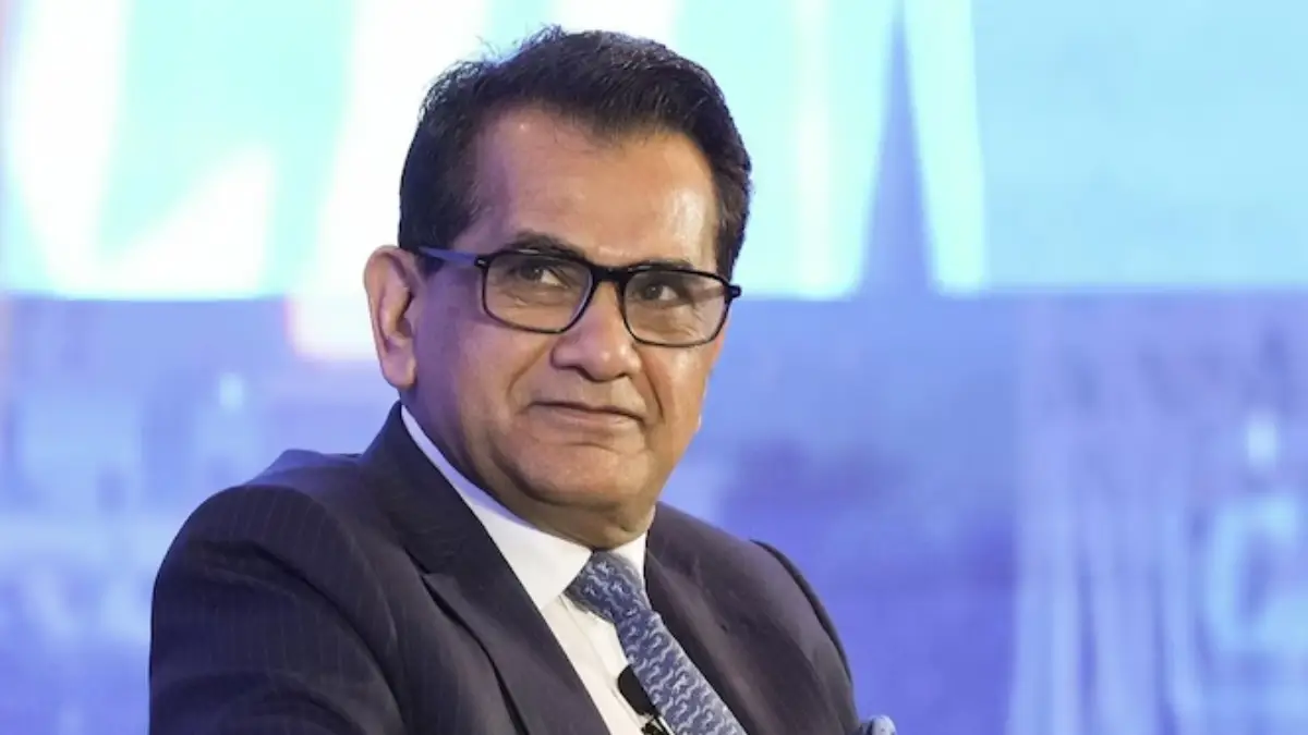 Former Niti Aayog CEO Amitabh Kant on Saturday said US President Donald Trump's order imposing a USD 100,000 annual fee on H-1B visas was a loss for the US and a gain for India.
