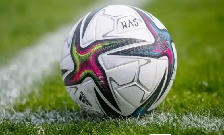 Pakistan's Federal Investigation Agency (FIA) has busted a human trafficking ring in which men disguised as professional footballers attempted to illegally enter Japan.