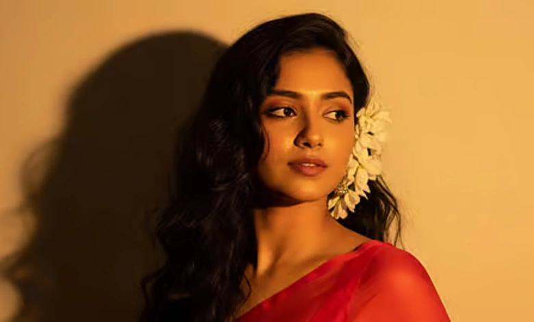 Viral Retro Saree AI Trend Sweeps Instagram with Gemini's Nano Banana Tool