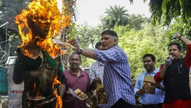 Tensions Flare Over India-Pakistan Asia Cup Match Amid Boycott Demands