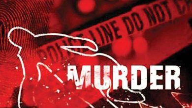A youth was murdered near Bhatta Char Rast in Ahmedabad today. According to the information received, the murder took place around 3.30 am.