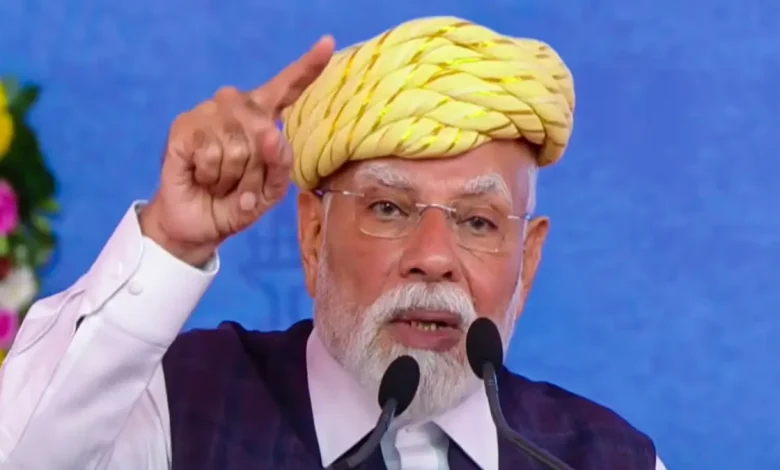 Prime Minister Narendra Modi visited Bhavnagar and held a road show.