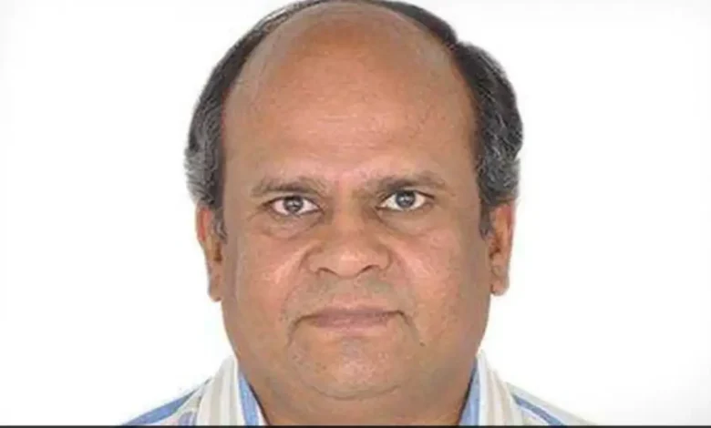Former Rajkot Official Rameshchandra Fefar Who Claimed to be 'Lord Vishnu's Kalki Avatar' Dies by Suicide