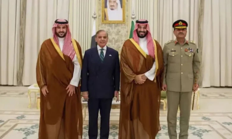 Pakistan's Defence Minister Khawaja Asif has said his country’s nuclear capabilities could be extended to Saudi Arabia.