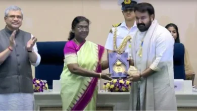 Legendary Actor Mohanlal is Honoured With The Dadasaheb Phalke Award 2023 at the 71st National Film Awards