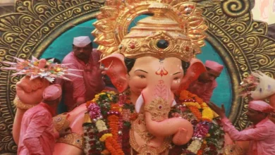 Mumbai’s Lalbaugcha Raja 2025 Visarjan: Massive Crowds Join Grand Farewell Begins | WATCH VIDEO