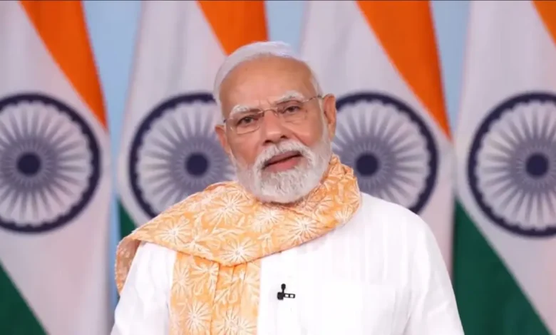 “RJD-Congress Ke Manch Ee Meri Maa Ko Galliyan Di Gyi': PM Modi Gets Emotional, Hits Out at Cong-RJD over Abusive Slogans Against His Late Mother