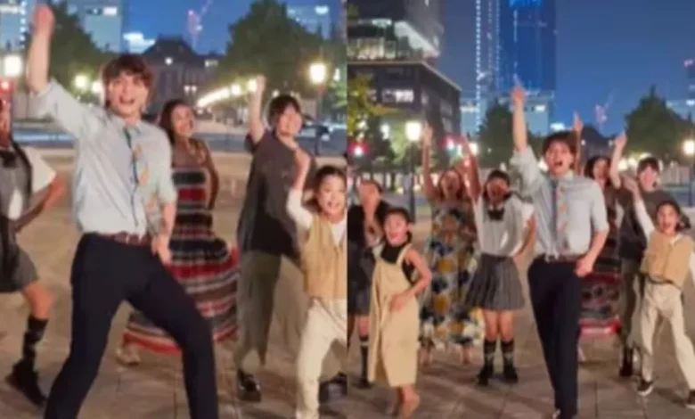 watch-japanese-influencers-energetic-bollywood-beats-for-ganesh-chaturthi-goes-viral