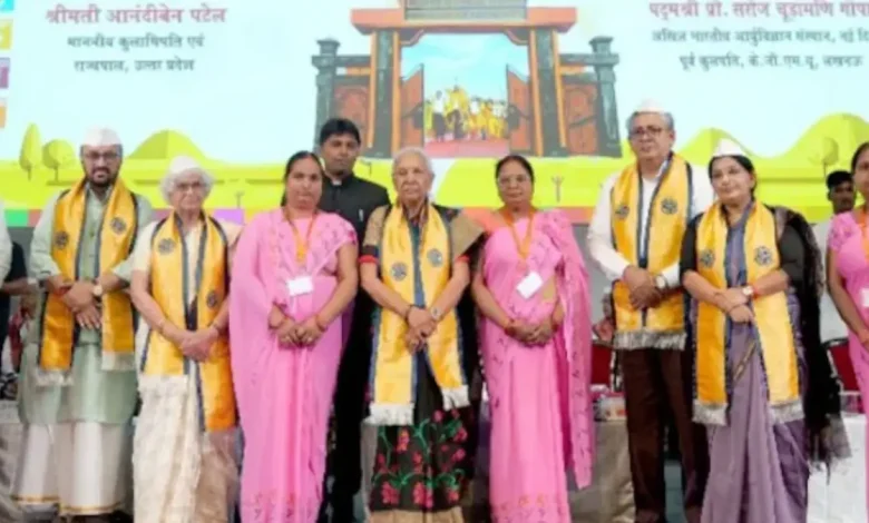 In a second shocking statement regarding live-in relationships, Uttar Pradesh Governor Anandiben Patel cautioned women to stay away, otherwise you will be found in 50 pieces.