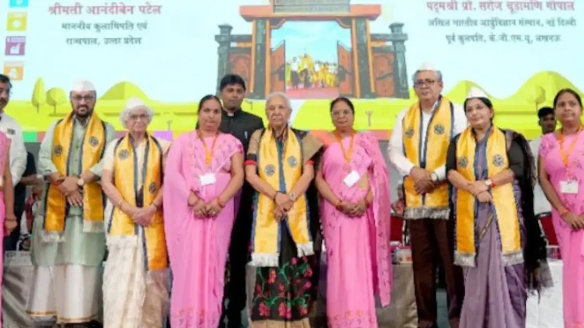 In a second shocking statement regarding live-in relationships, Uttar Pradesh Governor Anandiben Patel cautioned women to stay away, otherwise you will be found in 50 pieces.