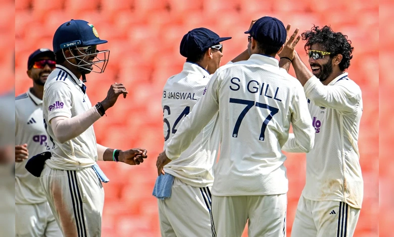 India bats first, spin legend Kumble rings the bell