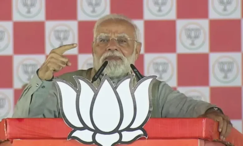 Prime Minister Narendra Modi has described five identities of the RJD-Congress alliance in Bihar. RJD-Congress can be identified by five things.