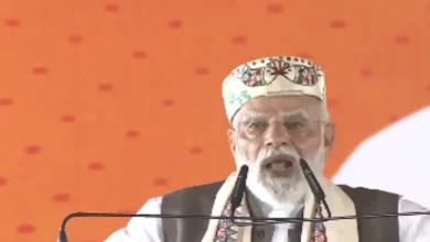 Prime Minister Narendra Modi, addressing a massive rally in Samastipur, declared that the “poll tone is set” and expressed confidence that the NDA will return to power in Bihar.