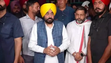 Haryana IPS Officer Suicide: Punjab CM Bhagwant Mann Meets Family, Urges Governor’s Intervention | VIDEO