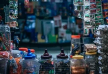 Mumbai's 24/7 Shops Plan Faces Hurdles