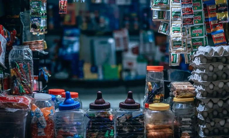 Mumbai's 24/7 Shops Plan Faces Hurdles
