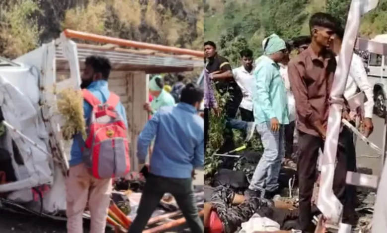 Nandurbar Accident Video: 8 Pilgrims Killed, Dozens Injured as Vehicle Plunges into Valley