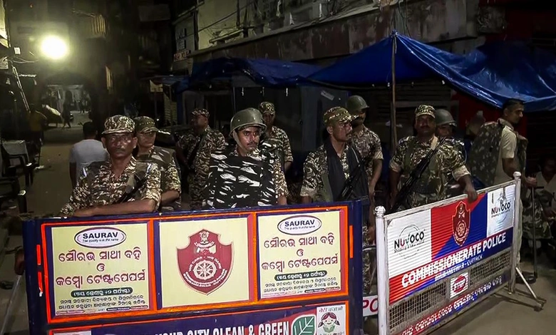 Clashes Erupt in Odisha's Cuttack: Internet Blackout and Curfew Imposed Amid Durga Puja Tensions