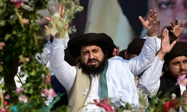 Pakistan Outlaws Radical Party After Violent Lahore Clashes