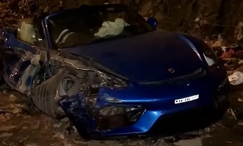 Mumbai's Nighttime Nightmare: Luxury Porsche Smashes into Highway Barrier, Driver Fights for Life