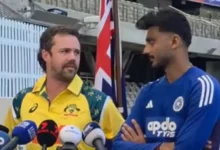 Travis Head Glances at Axar Patel After Predicting ‘Rohit, Kohli Will Play Till 2027 World Cup’; All-Rounder Responds With a Smile