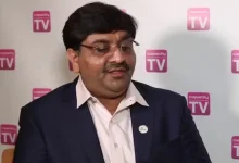 A US-based telecom entrepreneur of Indian origin, Bankim Brahmbhatt, has been accused of running a massive loan fraud worth over USD 500 million.