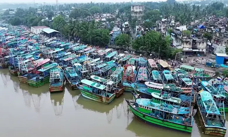 Cyclone Ditwah : Southern India Braces for Deluge as Storm Nears Critical Landfall