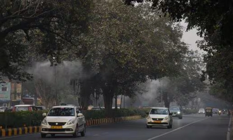 Delhi's Toxic Air Hangs Heavy As Winter Chill Deepens, AQI Teeters On Brink Of Severe