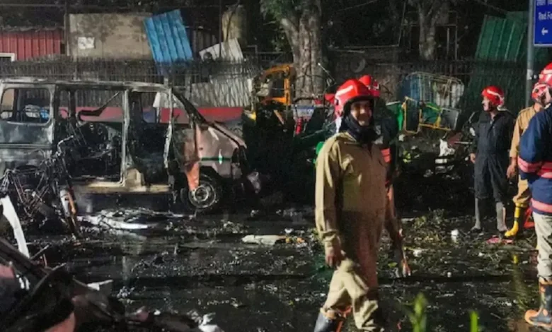 Police teams across Delhi, Haryana, and Uttar Pradesh have launched a massive manhunt for a red Ford EcoSport believed to have been used in the Red Fort blast.