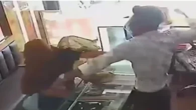 A dramatic confrontation at a Ranip jewellery shop on Thursday afternoon has gone viral after CCTV footage captured the moment a woman’s robbery attempt spectacularly failed.