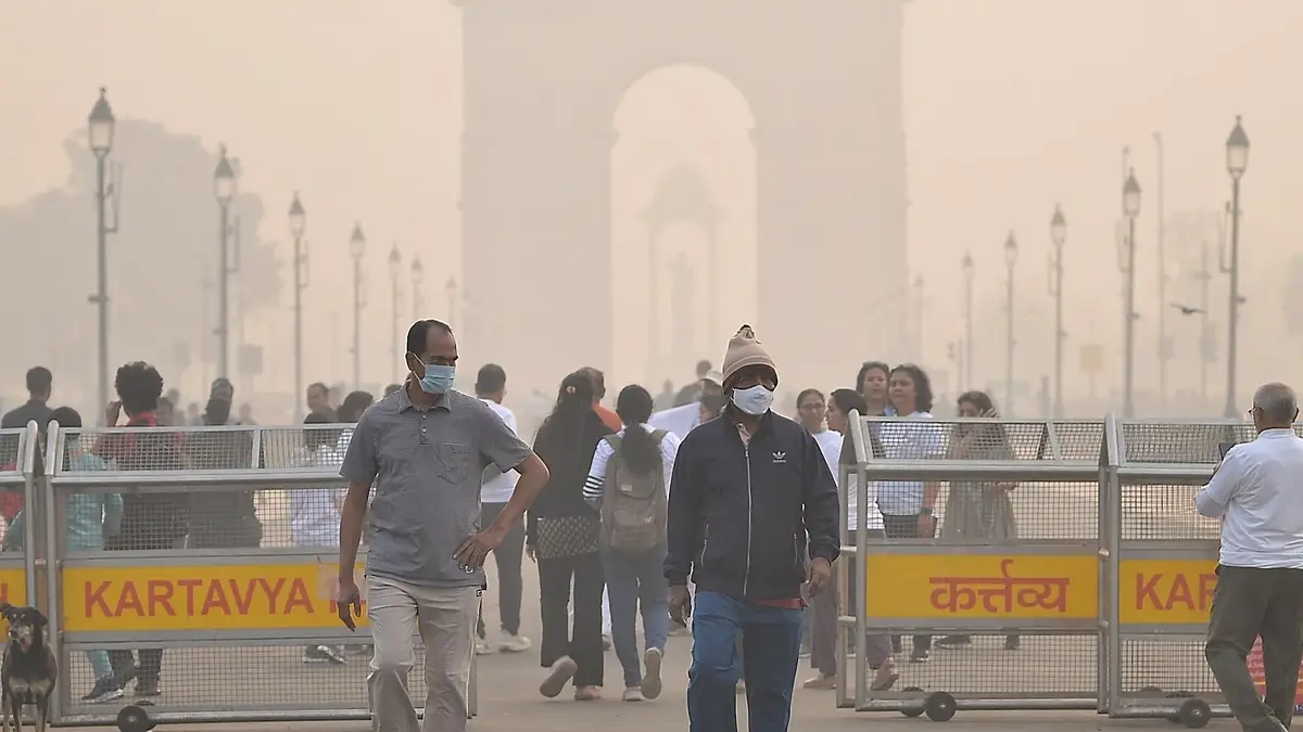 Delhi schools were ordered to halt outdoor activities due to air pollution after a Supreme Court order.