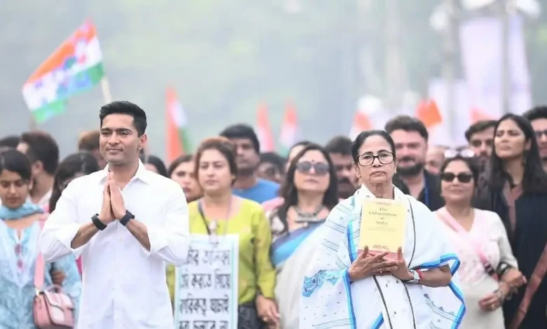 West Bengal Chief Minister Mamata Banerjee on Tuesday took to the streets of Kolkata, spearheading a massive rally against the ongoing Special Intensive Revision (SIR) of electoral rolls.