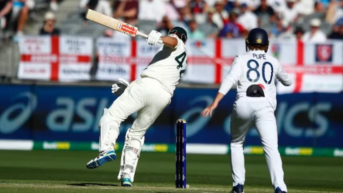 A Record-breaking First Day In The Ashes: 19 Wickets Fall