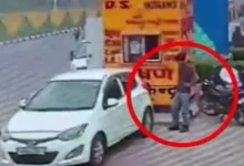 Investigators probing the Delhi Red Fort car blast that killed at least 10 people.