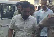 "Hang This Monster!" Bhavnagar Court Echoes With Slogans as ACF Shailesh Gets 7-Day Remand for Killing Wife, 2 Children