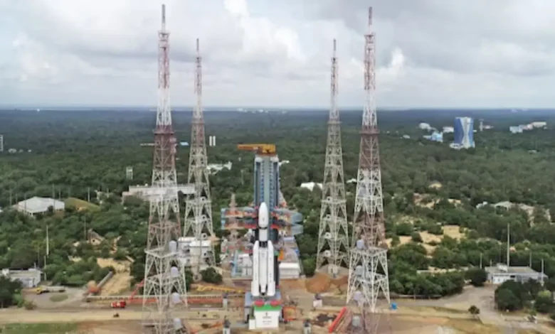 ISRO Starts Countdown to Launch Cms-03, Heaviest Communication Satellite From Indian Soil, Aboard Lvm3-m5 Today