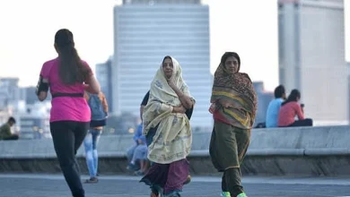 Chilly Winds Sweep In: Mumbai and Maharashtra Brace for Temperature Plunge Amid Lingering Showers