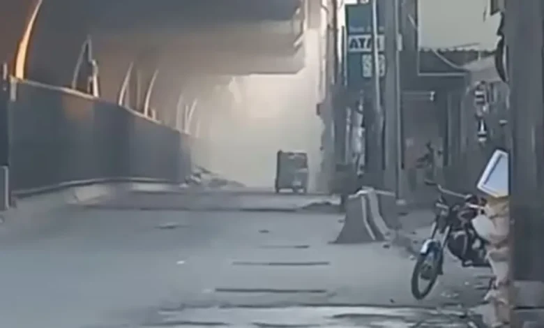 Peshawar Paramilitary Headquarters Under Siege: Twin Suicide Bombings Leave Six Dead